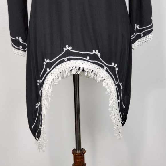 Scully Black White Boho Festival Western Rodeo Embroidered Fringe Tunic Size S - Picture 3 of 16